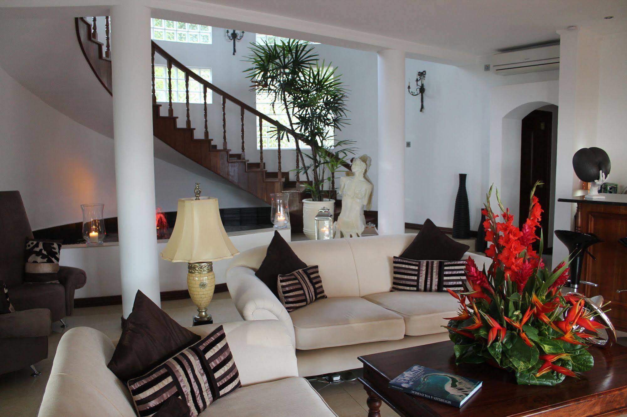 Petit Amour Villa Glacis  Ngoại thất bức ảnh